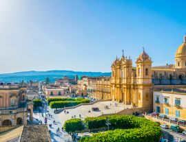 Lais Puzzle - Noto mit Basilica Minore di San Nicolò und Palazzo Ducezio, Sizilien, Italien - 1.000 Teile