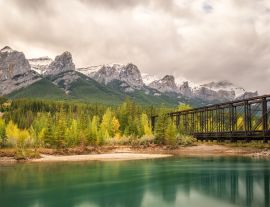 Lais Puzzle - Canmore Engine Bridge - Spur Line und Higashikawa Friendship Trail über den Bow River - 1.000 Teile