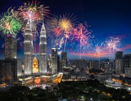Lais Puzzle - Feuerwerk über Kuala Lumpur, Skyline von Malaysia - 1.000 Teile