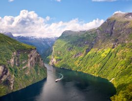 Lais Puzzle - Geiranger Fjord und die berühmten Wasserfälle der Sieben Schwestern, Norwegen - 1.000 Teile
