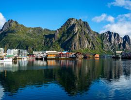 Lais Puzzle - Blick auf den Hafen von Svolvaer, Lofoten Inseln, Norwegen - 1.000 Teile