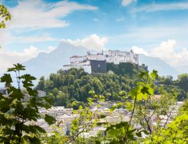 Lais Puzzle - Panorama-Ausblick auf die Festung Hohensalzburg in der Stadt Salzburg im Sommer - Salzburg, Österreich, Europa - 1.000 Teile