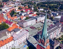 Lais Puzzle - Raciborz. Polen. Luftaufnahme des Hauptplatzes und des Stadtzentrums von Raciborz, Oberschlesien. Polen - 1.000 Teile