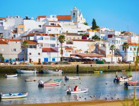 Lais Puzzle - Blick auf die Fischerboote in Ferragudo, Portugal - 1.000 Teile