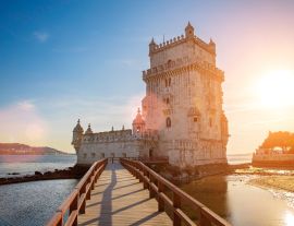 Lais Puzzle - Lissabon, Turm von Belem bei Sonnenuntergang am Ufer des Tejo - 1.000 Teile