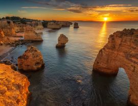 Lais Puzzle - Portugal, Algarve, Landschaft bei Praia da Marinha - 1.000 Teile