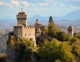 Lais Puzzle - Schloss in San Marino - Republik San Marino - 1.000 Teile