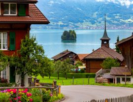 Lais Puzzle - Das Schweizer Dorf Iseltwald am berühmten Brienzersee - 1.000 Teile