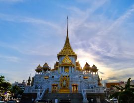 Lais Puzzle - Wat Traimit ist ein Tempel in Bangkok, Thailand, mit einem großen goldenen Buddha. Er befindet sich in Chinatown, Yaowarat Rd. - 1.000 Teile