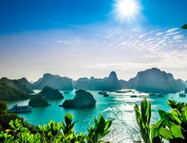 Lais Puzzle - Blick auf die Karstlandschaft an der Halong-Bucht in Vietnam - 1.000 Teile