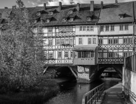 Lais Puzzle - Erfurter Altstadt, Ziradelle und Krämerbrücke in schwarz weiß - 1.000 Teile