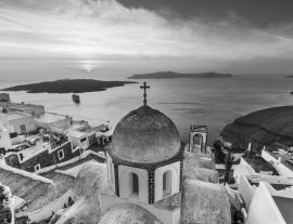 Lais Puzzle - Santorin, Griechenland. Das malerische Dorf Fira bei Sonnenuntergang in schwarz weiß - 1.000 Teile