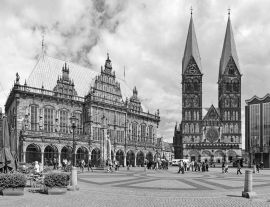 Lais Puzzle - Bremen Marktplatz mit Rathaus und Kathedrale in schwarz weiß - 1.000 Teile