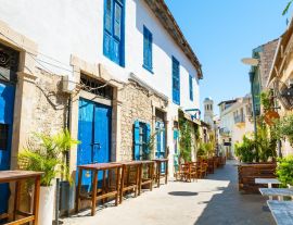 Lais Puzzle - Schöne alte Straße in Limassol, Zypern - 1.000 Teile