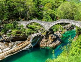 Lais Puzzle - Verzascatal Lavertezzo, Tessin, Schweiz - 1.000 Teile