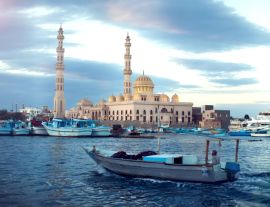 Lais Puzzle - Hurghada, Ägypten - Die Hauptmoschee im Zentrum von Hurghada - 1.000 Teile