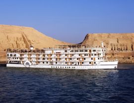 Lais Puzzle - Kreuzfahrtschiff vor dem Tempel von Abu Simbel - 1.000 Teile