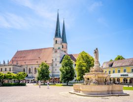 Lais Puzzle - Kapellplatz, Panorama, Altötting, Bayern, Deutschland - 1.000 Teile