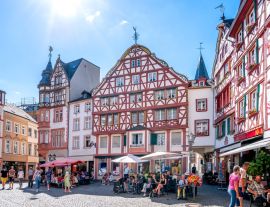 Lais Puzzle - Marktplatz, Bernkastel Kues, Mosel, Deutschland - 1.000 Teile