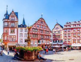 Lais Puzzle - Marktplatz, Bernkastel Kues, Mosel, Deutschland - 1.000 Teile