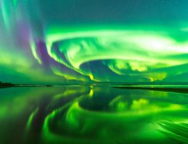 Lais Puzzle - Nordlicht spiegelt sich im Wasser. Storsand, Jakobstad/Pietarsaari Finnland - 1.000 Teile