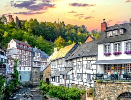 Lais Puzzle - Altstadt, Monschau, Deutschland - 1.000 Teile