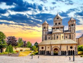 Lais Puzzle - Kloster Maria Laach, Deutschland - 1.000 Teile