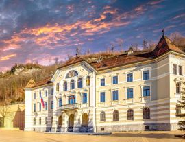 Lais Puzzle - Vaduz, Liechtenstein - 1.000 Teile