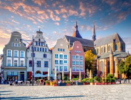 Lais Puzzle - Kirche, Altstadt, Rostock, Deutschland - 1.000 Teile