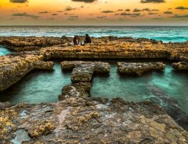 Lais Puzzle - Bäder der Königin El Campello Alicante Spanien - 1.000 Teile