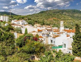 Lais Puzzle - Landschaft mit Fähren Stadt, Menorca Insel, Spanien - 1.000 Teile