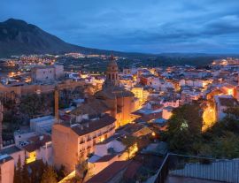 Lais Puzzle - Nachtblick auf die Stadt Loja in Granada. Spanien - 1.000 Teile