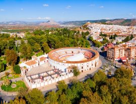 Lais Puzzle - Panoramaaussicht auf Antequera von Stierring oder Plaza de Toros - 1.000 Teile