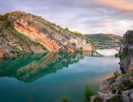 Lais Puzzle - Tranquera-Stausee in Nuévalos, Saragossa, Aragón, Spanien - 1.000 Teile
