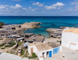 Lais Puzzle - Es Calo de Sant Agusti, Küste von Tramuntana, Formentera, Balearen, Spanien - 1.000 Teile