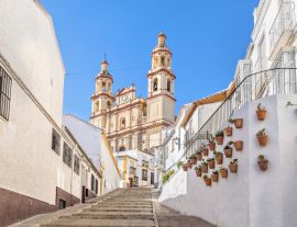 Lais Puzzle - Kirche der Inkarnation in Olvera, Andalusien, Spanien - 1.000 Teile