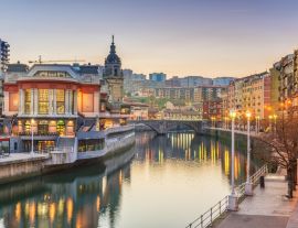 Lais Puzzle - Sonnenaufgang auf dem Ribera-Lebensmittelmarkt in Bilbao, Spanien - 1.000 Teile
